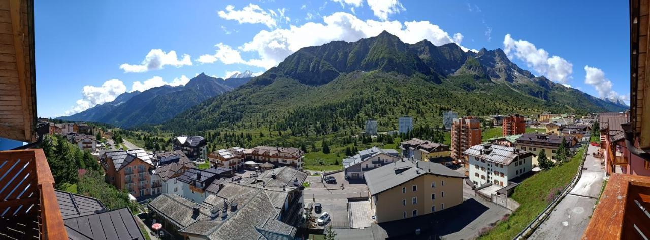 Hotel Cielo Blu Passo del Tonale Exterior foto